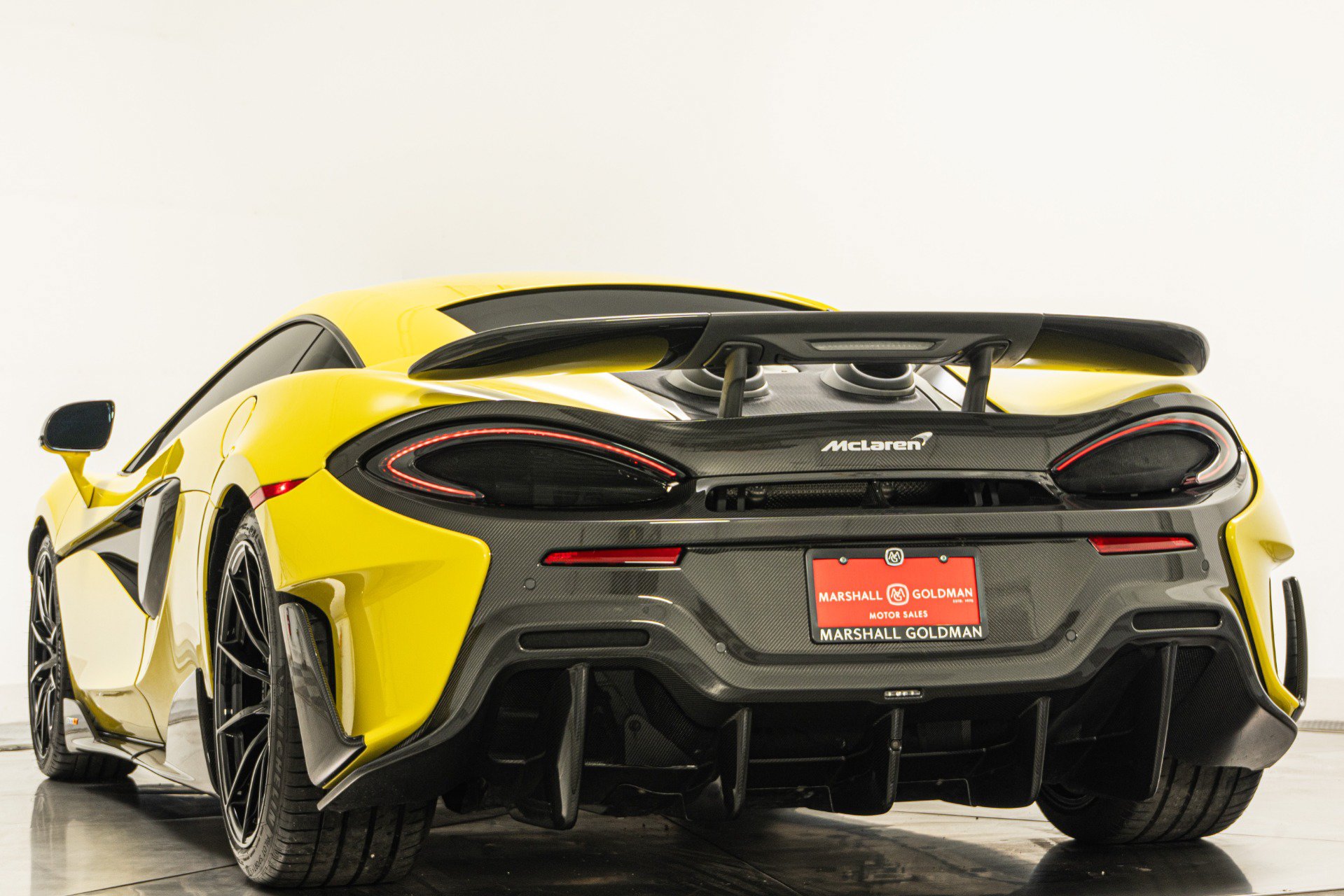 Used 2019 McLaren 600LT RWD image 7