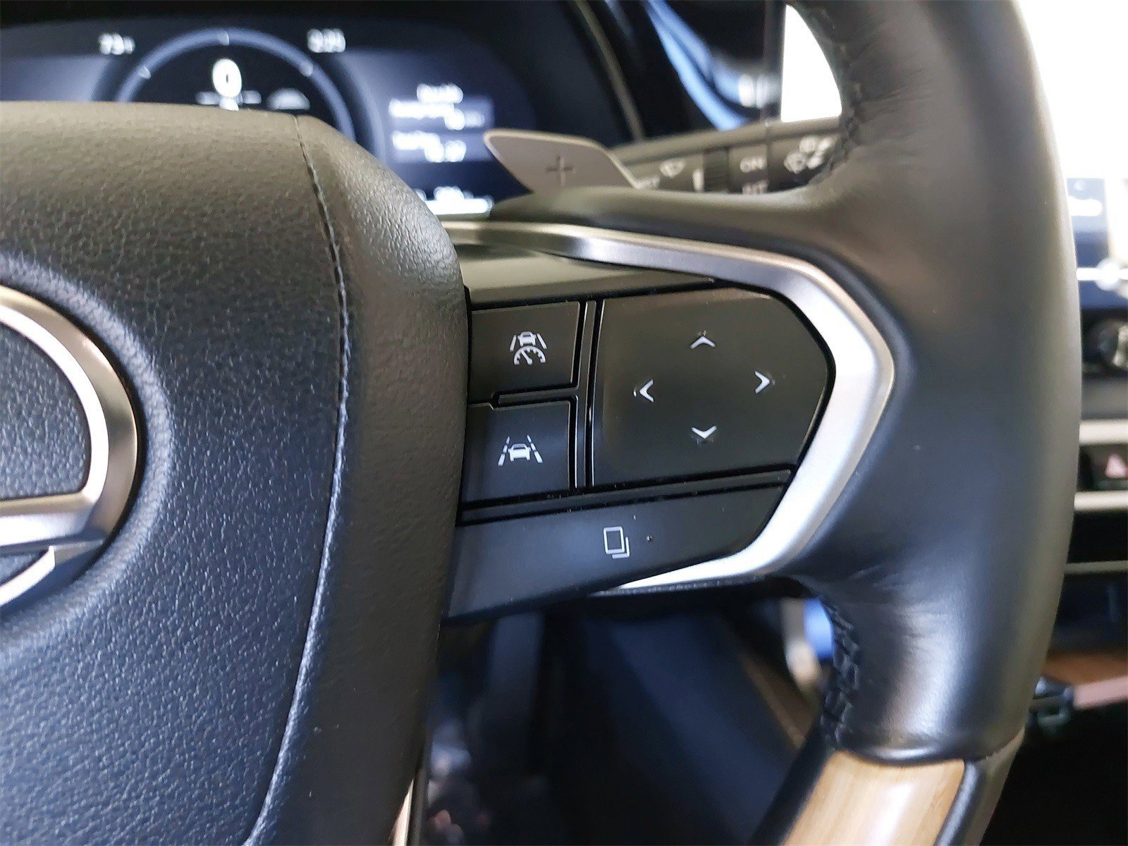 Used 2025 Lexus RX 450h AWD w/ Convenience Package image 19