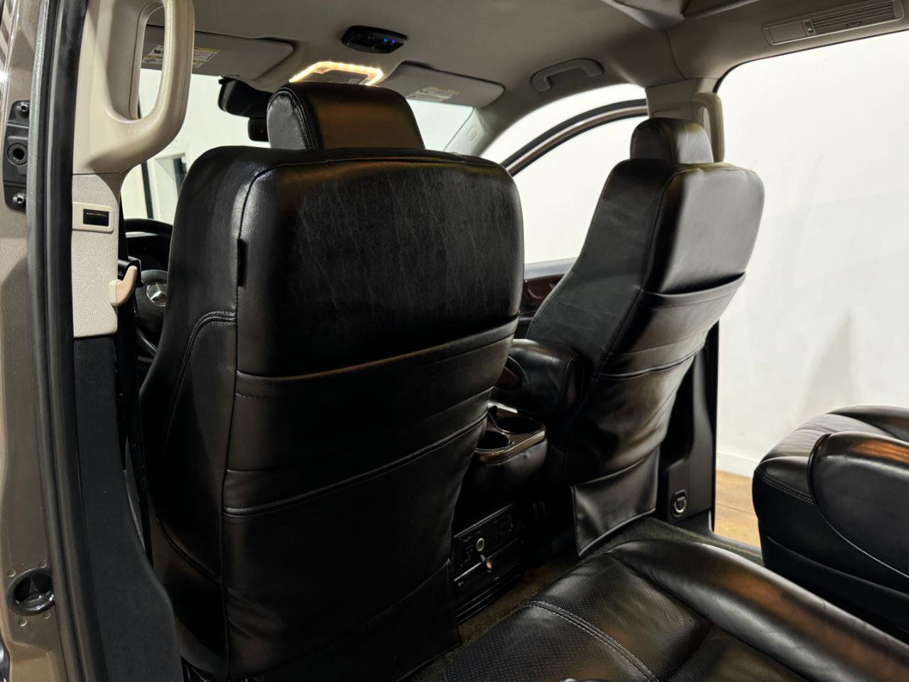 Used 2016 Mercedes-Benz Metris Passenger image 17