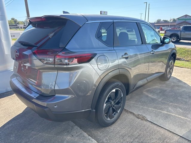 New 2026 Nissan Rogue SV image 6