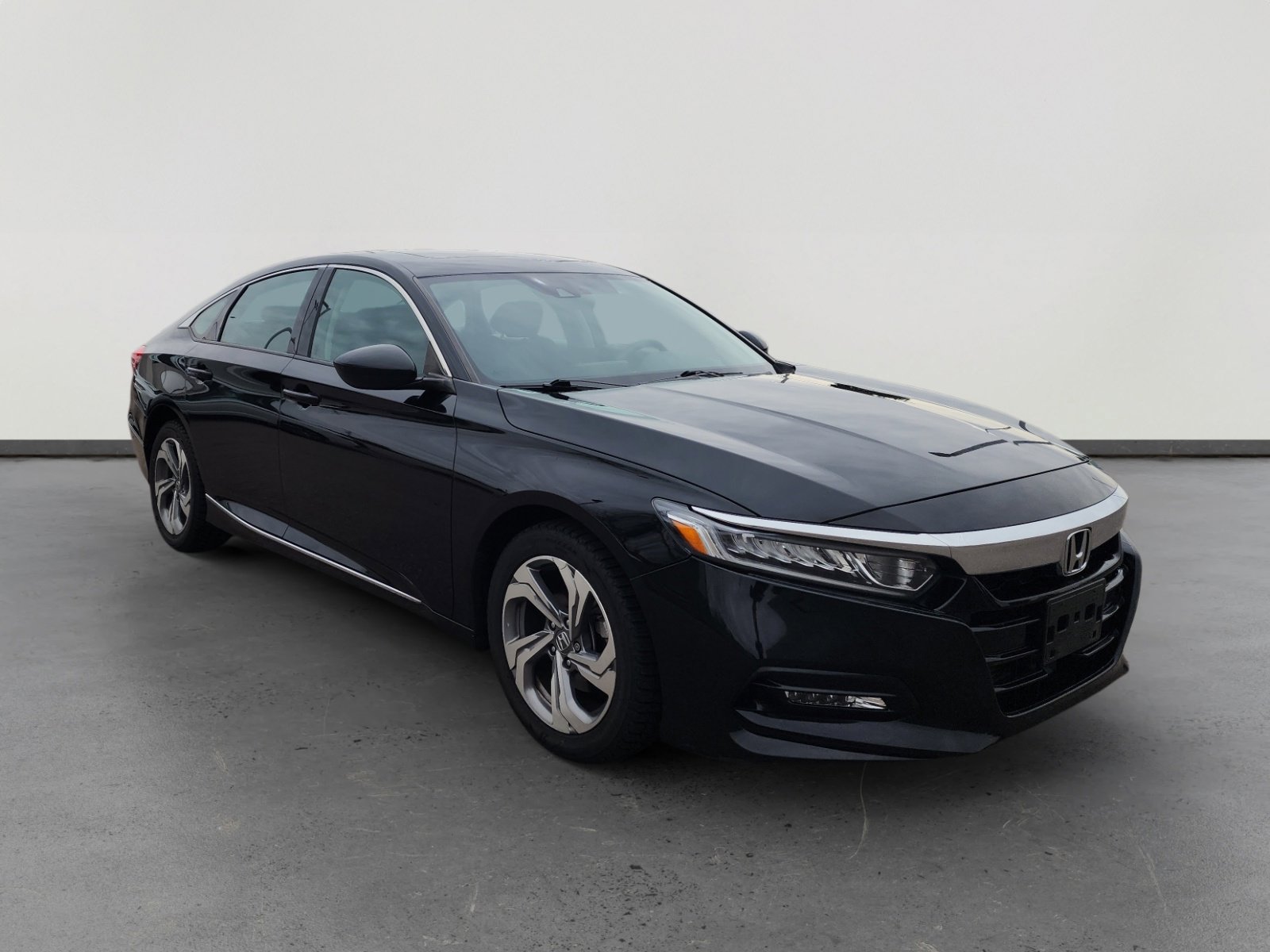 Used 2019 Honda Accord EX image 7