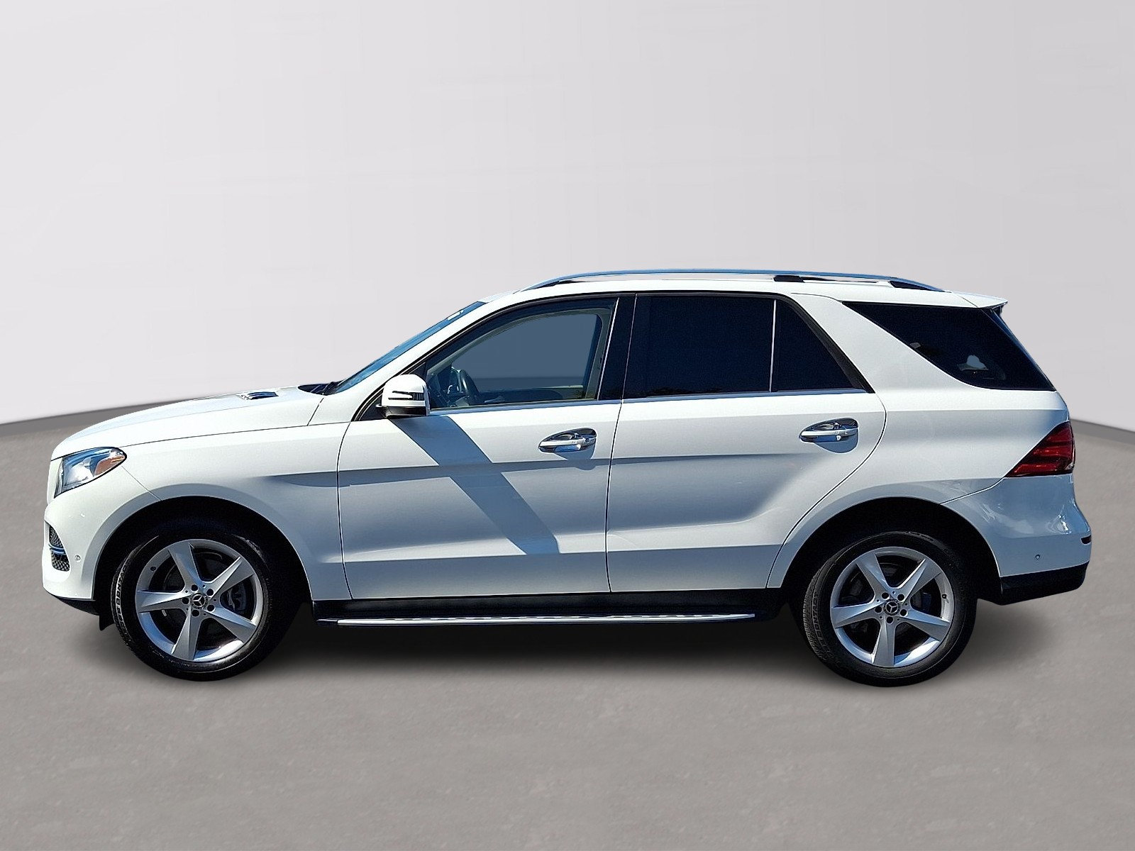 Used 2018 Mercedes-Benz GLE 350 4MATIC image 7