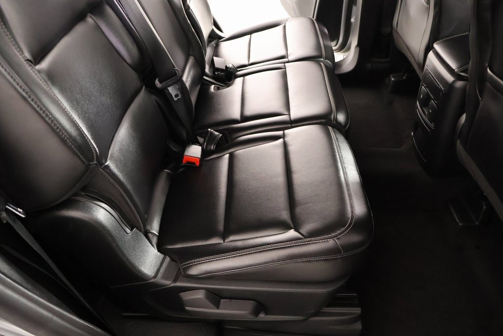 Used 2023 Ford Explorer XLT w/ Equipment Group 202A image 15