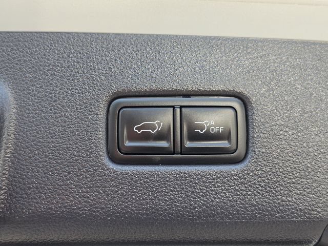 Certified 2025 Kia Carnival SX FWD image 19