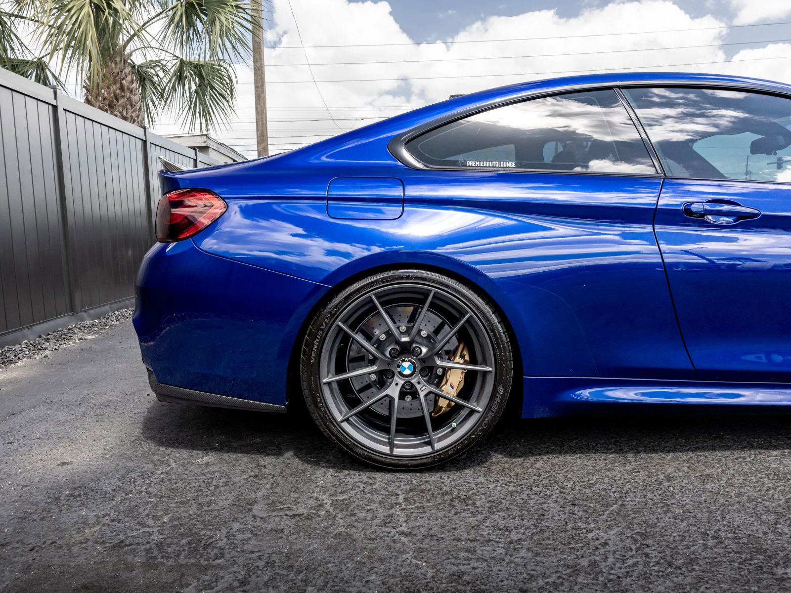Used 2019 BMW M4 CS image 11