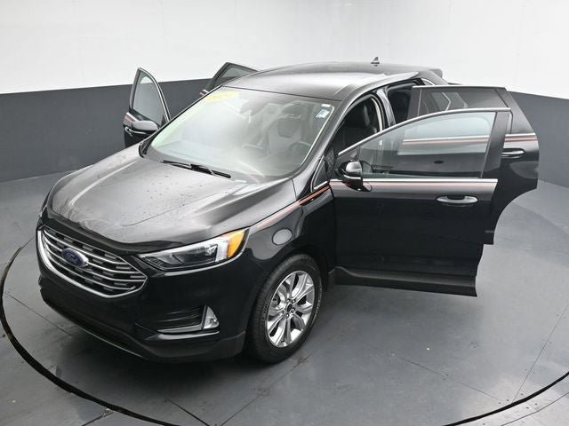 Certified 2024 Ford Edge Titanium AWD/4WD image 31