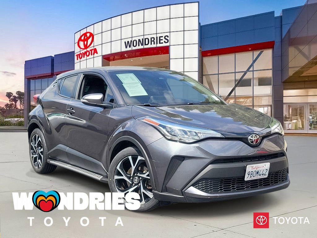 Used 2021 Toyota C-HR LE image 1