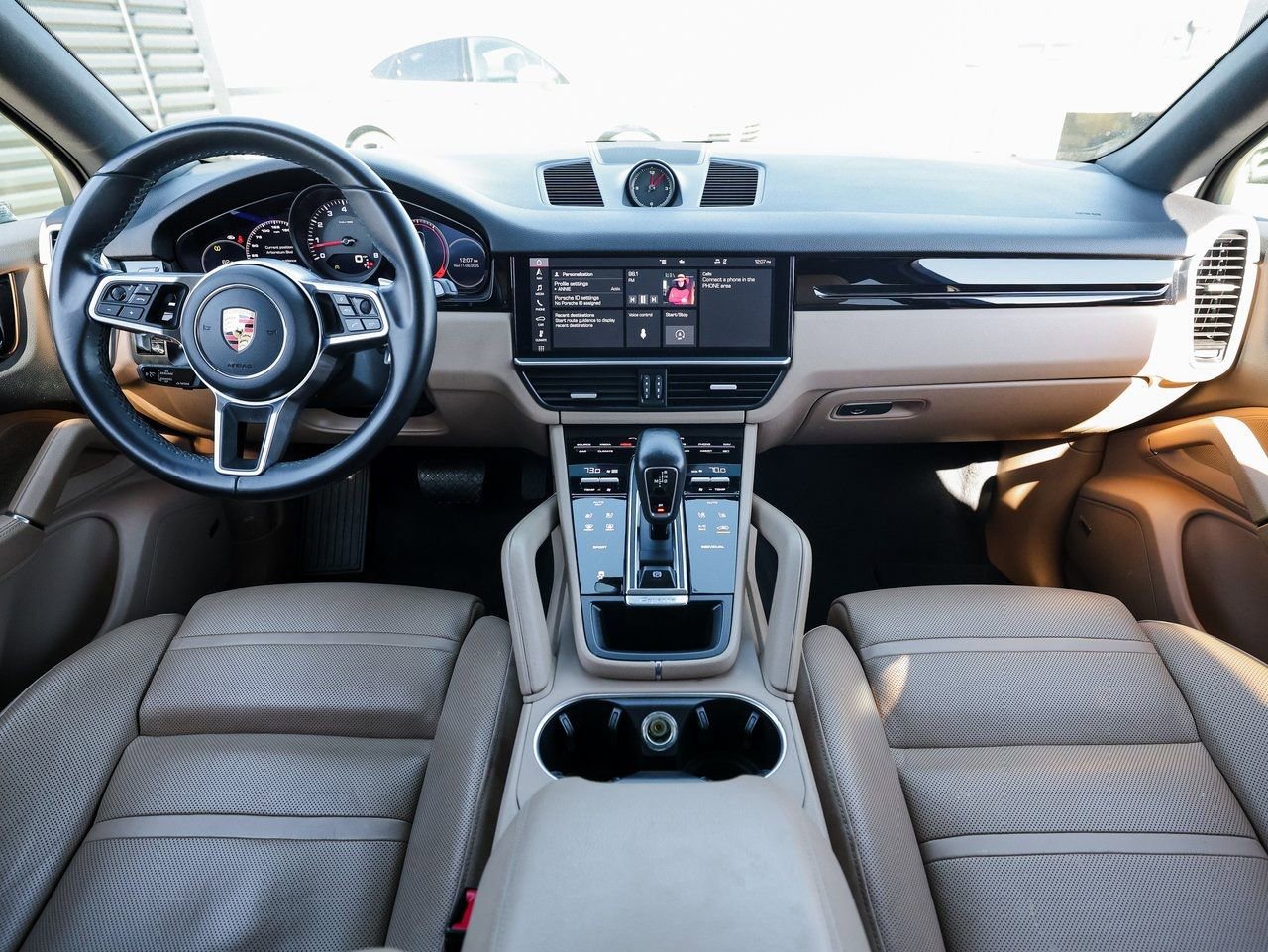 Certified 2020 Porsche Cayenne image 24