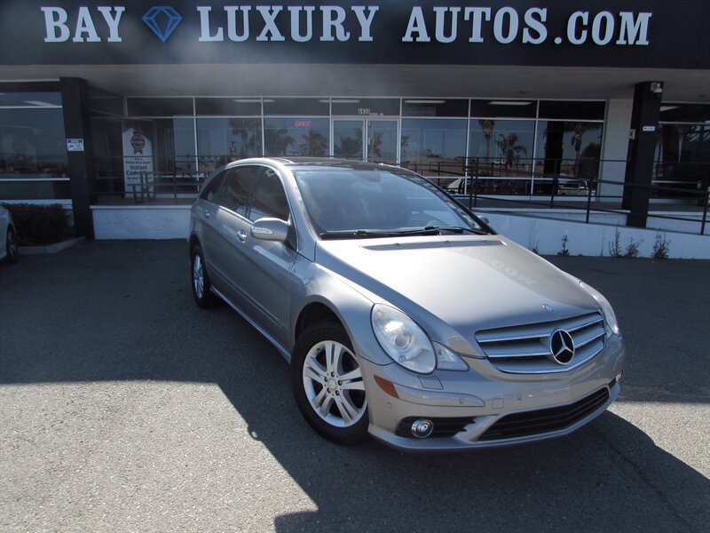 Used 2008 Mercedes-Benz R 350 4MATIC image 1