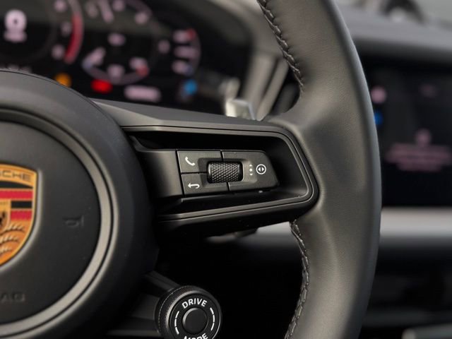 New 2026 Porsche Cayenne Coupe image 23