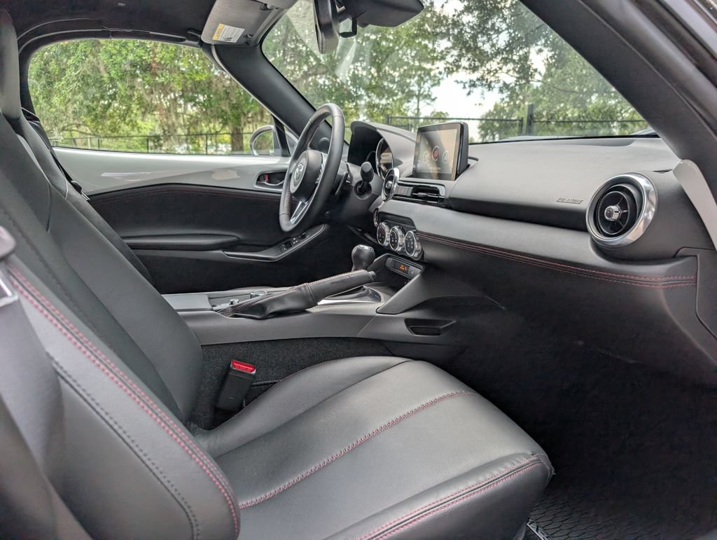 Used 2018 MAZDA MX-5 Miata Grand Touring RWD image 15