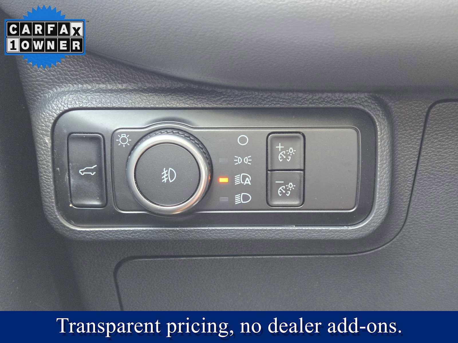 Used 2025 Ford Explorer Active w/ Active Comfort Package AWD/4WD image 22