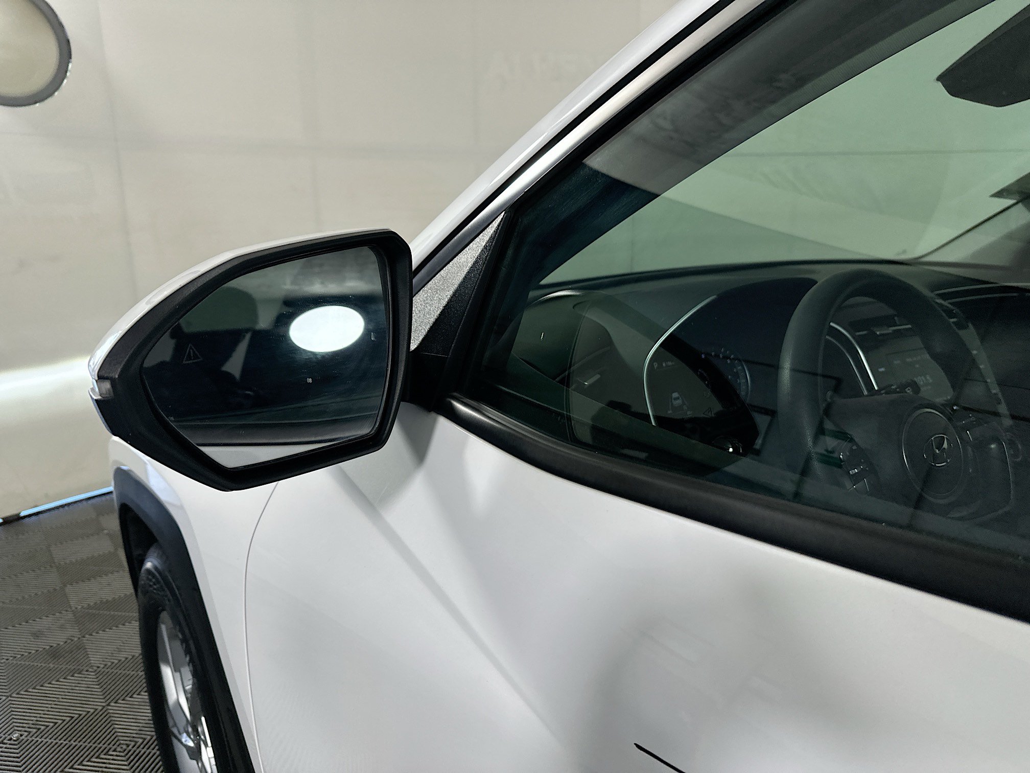 Used 2023 Hyundai Tucson SEL FWD image 10