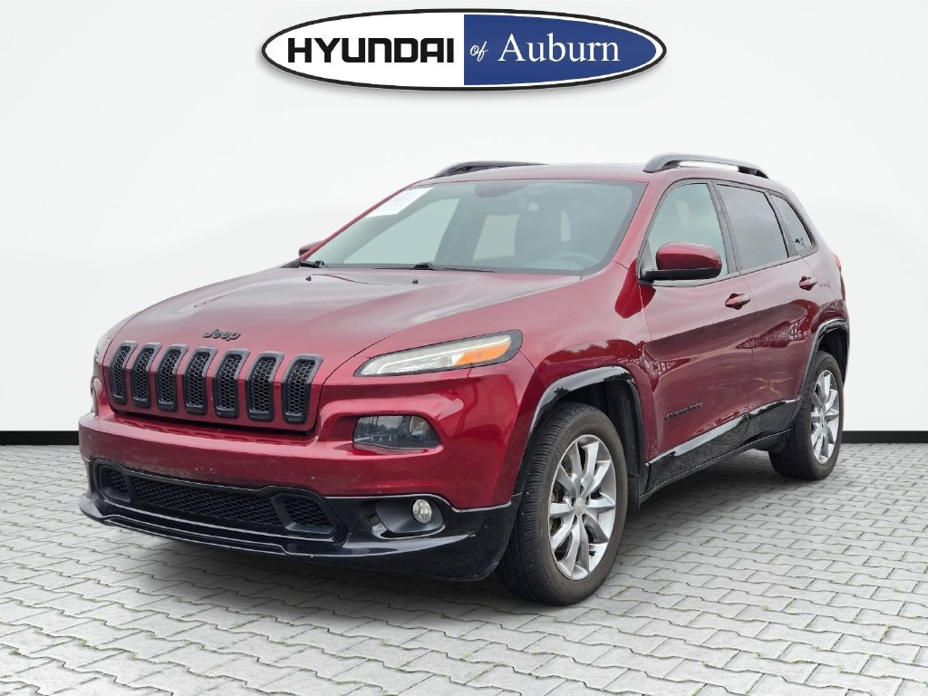 Used 2018 Jeep Cherokee Latitude FWD image 11
