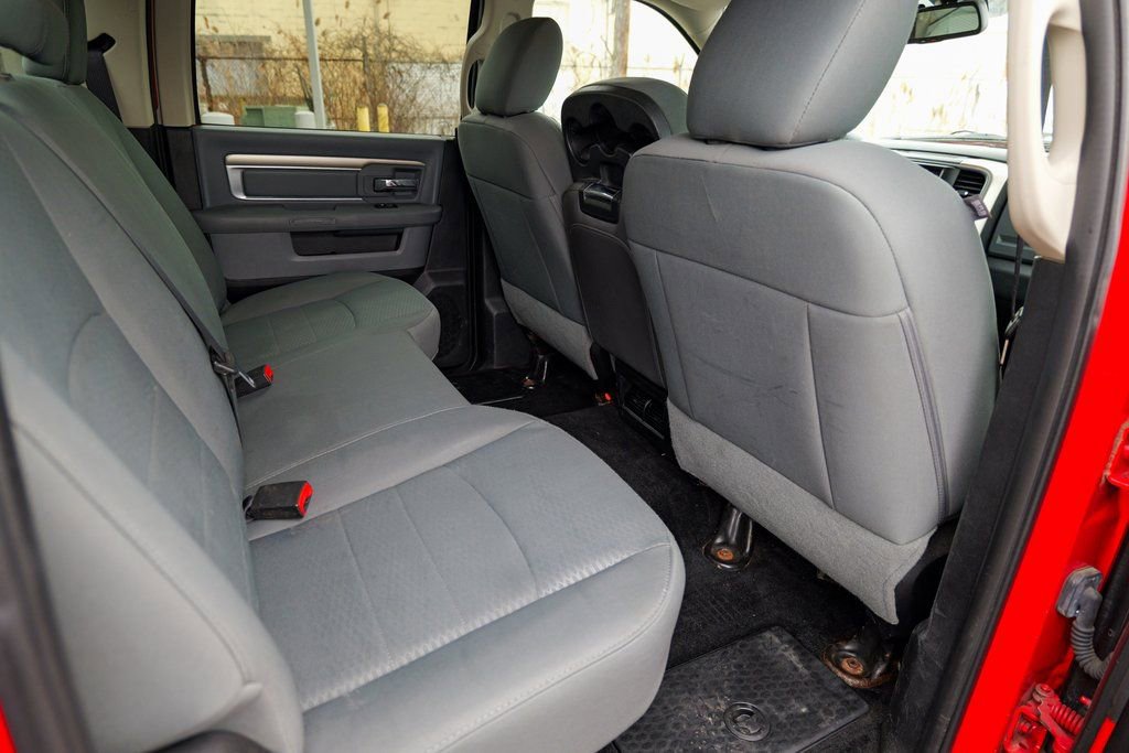 Used 2015 RAM 2500 SLT image 27