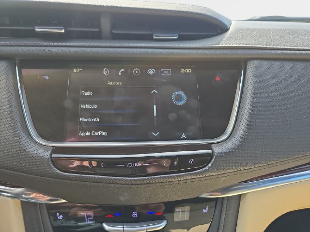 Used 2017 Cadillac XT5 Luxury w/ Driver Awareness Package FWD image 24