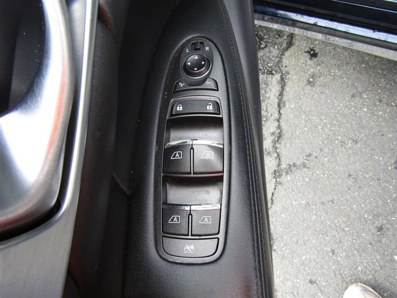 Used 2016 INFINITI Q70 L 3.7 image 11