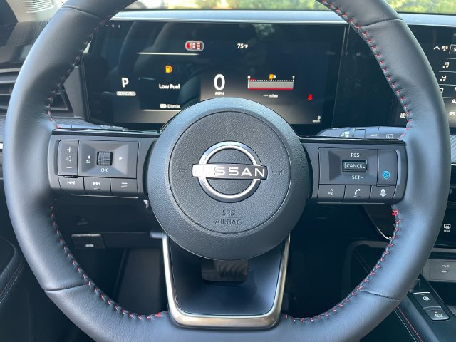 New 2027 Nissan Kicks SR AWD/4WD image 18
