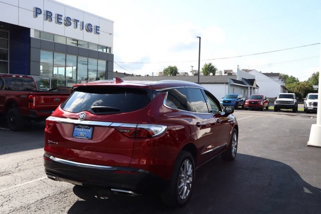 Used 2023 Buick Enclave Essence w/ Experience Buick Package AWD/4WD image 7