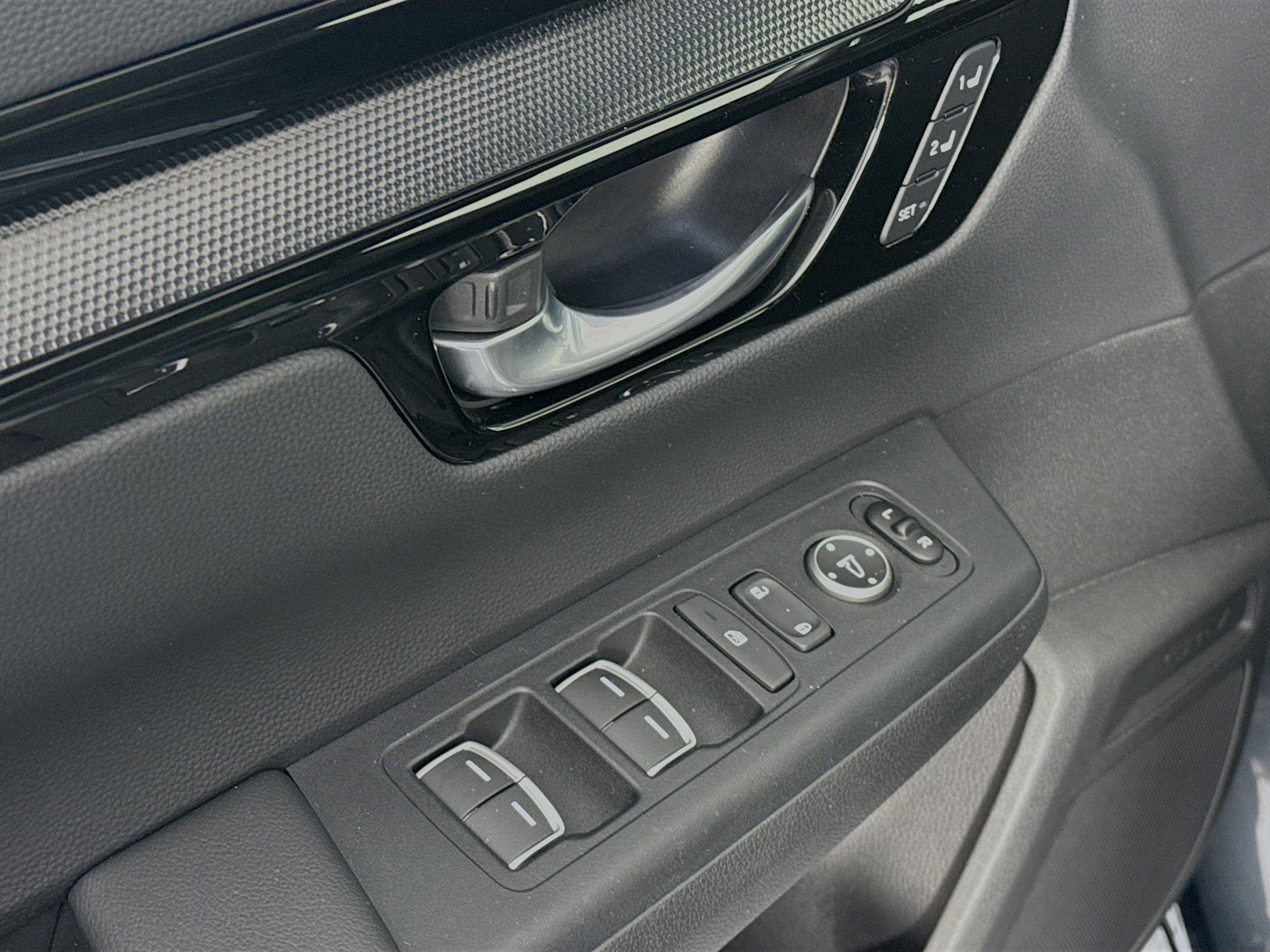 Certified 2023 Honda CR-V Sport Touring image 18