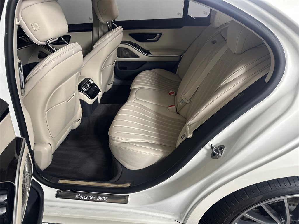 Certified 2022 Mercedes-Benz S 580 4MATIC Sedan image 23