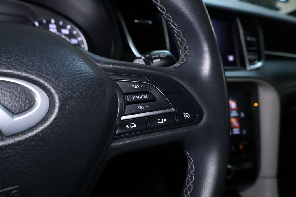 Used 2022 INFINITI QX55 Luxe w/ Cargo Package image 23