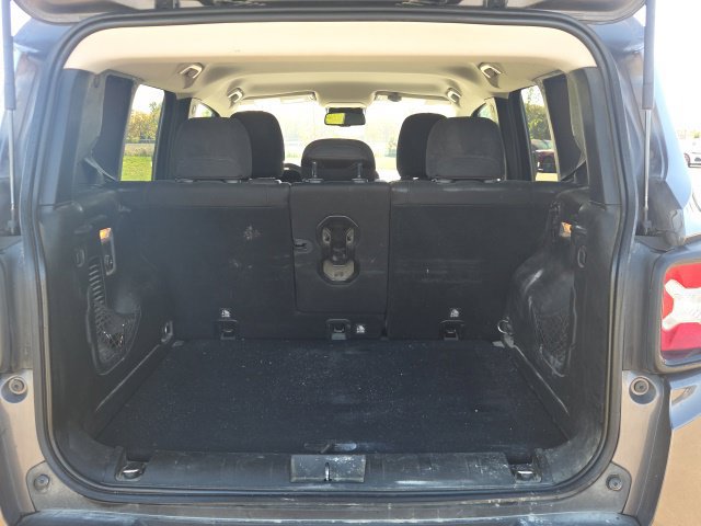 Used 2016 Jeep Renegade Latitude AWD/4WD image 11