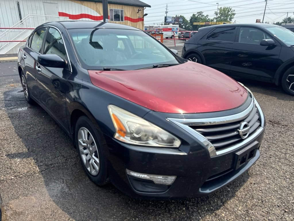 Used 2015 Nissan Altima 2.5 S w/ Power Driver Seat Package FWD image 4