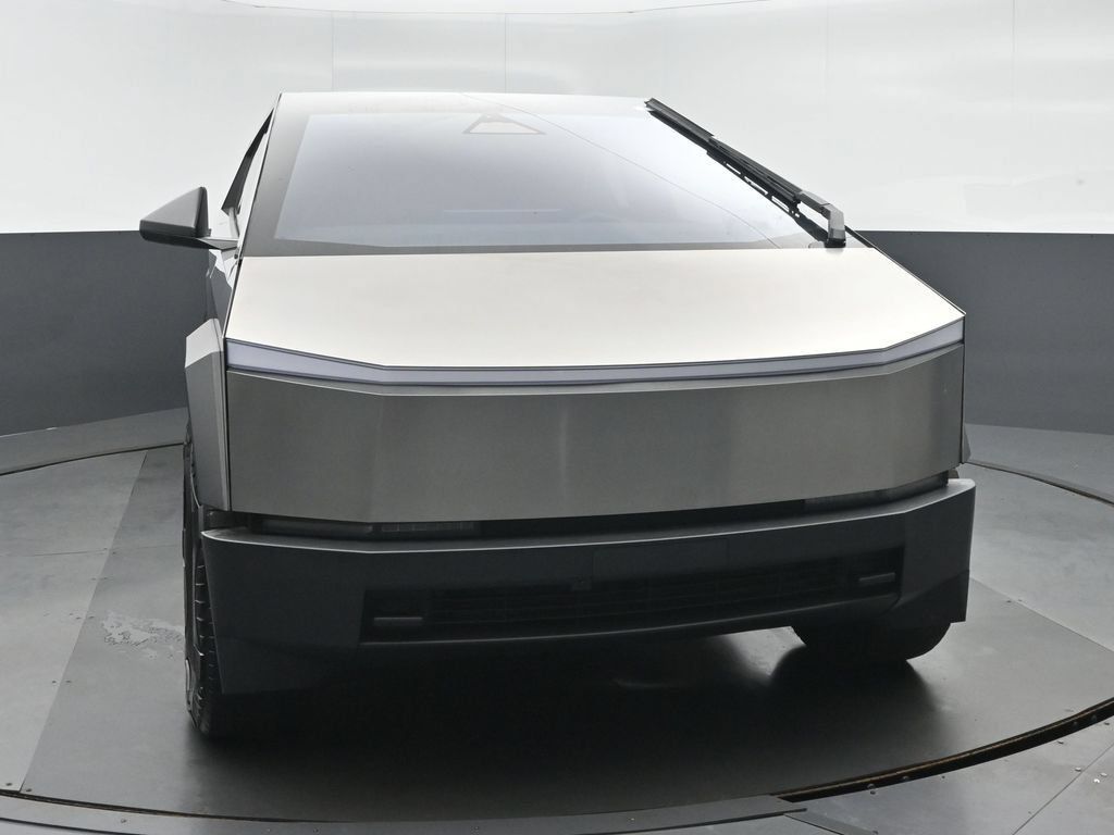 Used 2024 Tesla Cybertruck AWD Crew Cab image 8