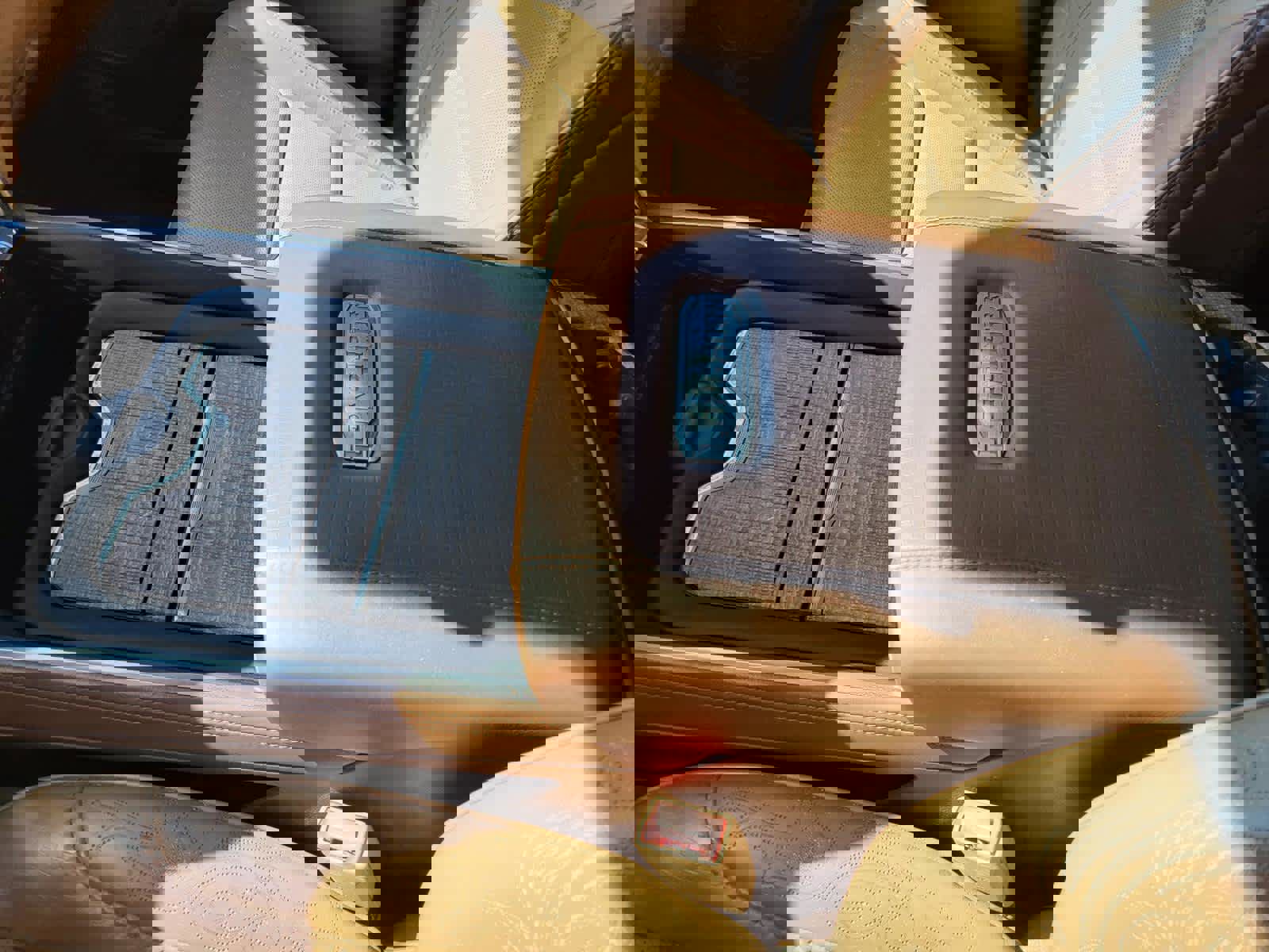 Used 2019 RAM 1500 Laramie Longhorn image 21