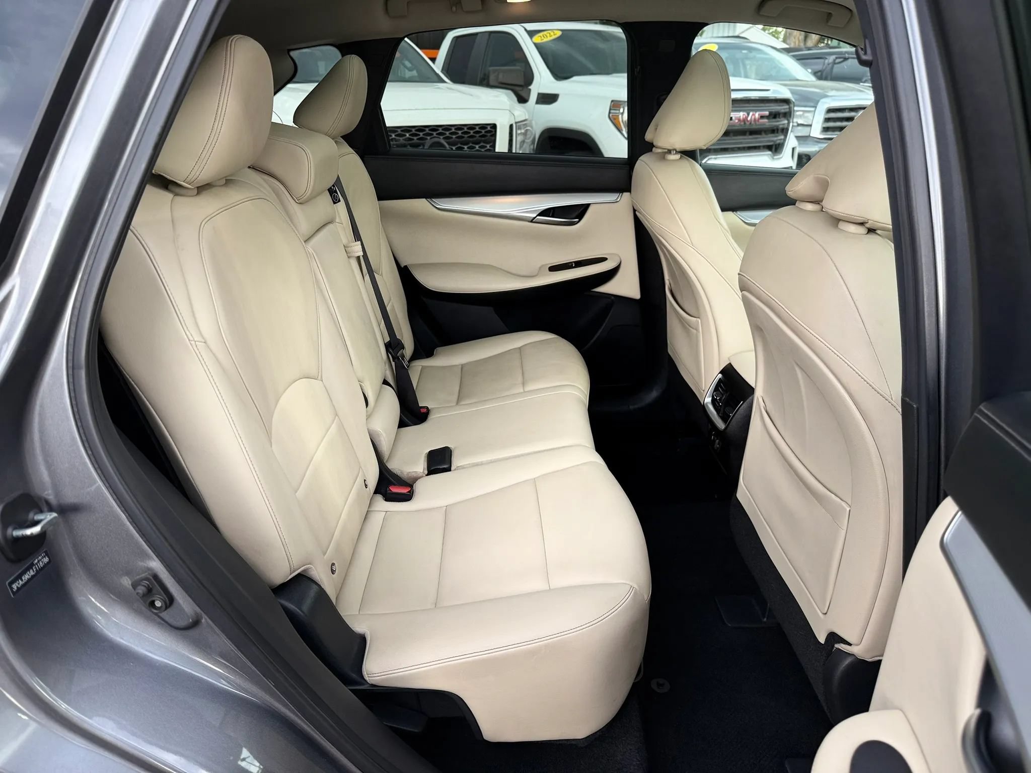 Used 2020 INFINITI QX50 Luxe AWD/4WD image 19