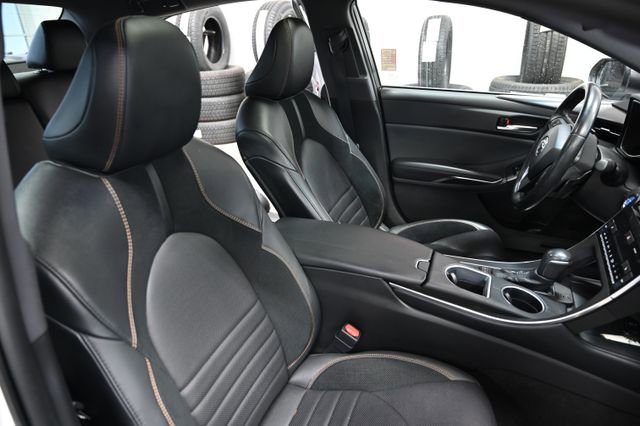 Used 2020 Toyota Avalon XSE w/ All Weather Liner Package image 9
