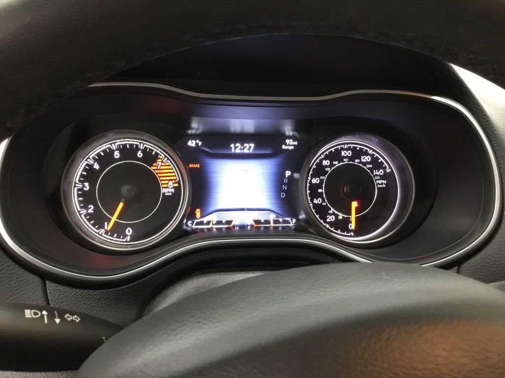 Used 2022 Jeep Cherokee Trailhawk w/ Trailer Tow Group image 13