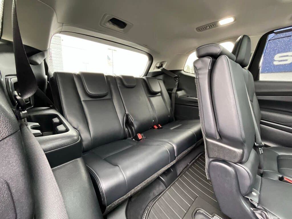 Used 2022 Subaru Ascent Limited w/ Technology Package image 16