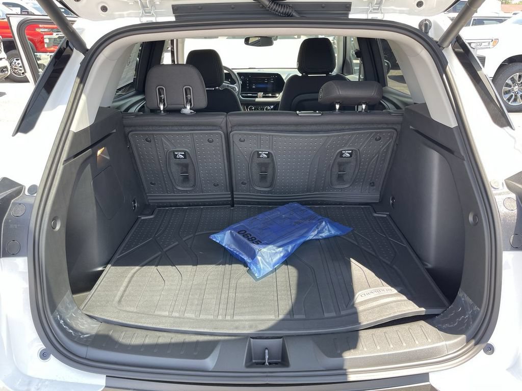 New 2026 Chevrolet TrailBlazer LT w/ Convenience Package FWD image 22