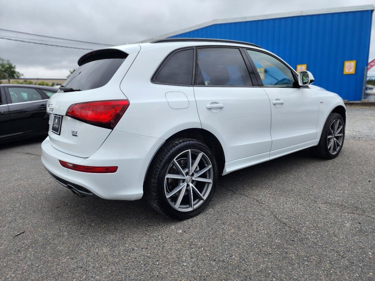 Used 2017 Audi Q5 3.0T Premium Plus w/ Technology Package AWD/4WD image 5