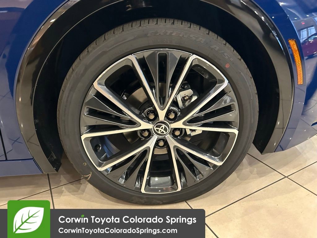 New 2026 Toyota Prius Limited FWD image 8