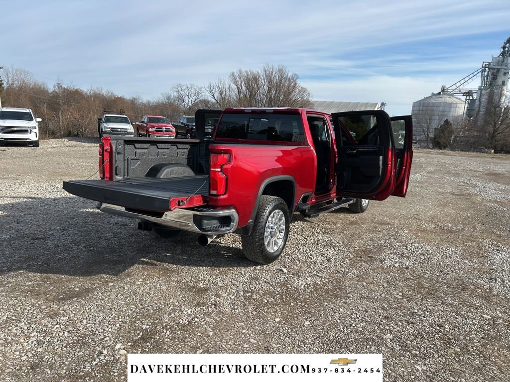 Used 2025 Chevrolet Silverado 2500 LTZ w/ LTZ Plus Package image 28