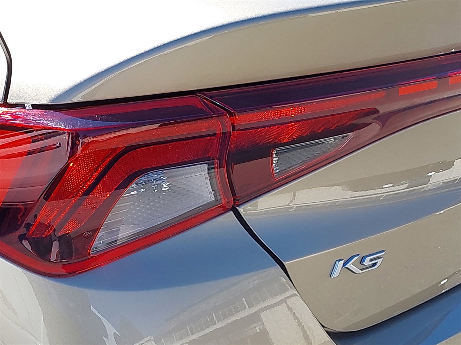 Used 2022 Kia K5 LXS image 38