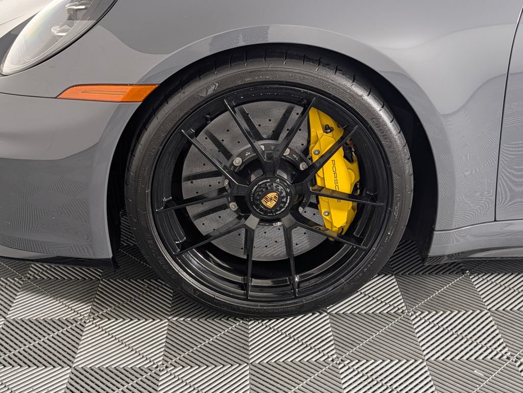Certified 2026 Porsche 911 Carrera GTS RWD image 11