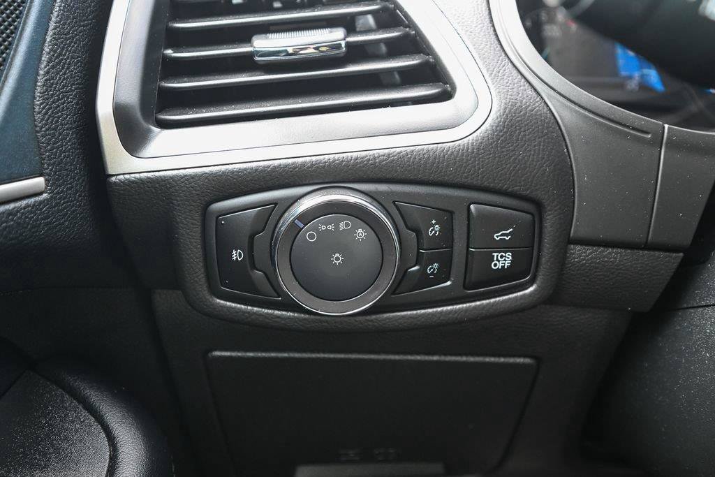 Certified 2024 Ford Edge SEL w/ Convenience Package AWD/4WD image 40