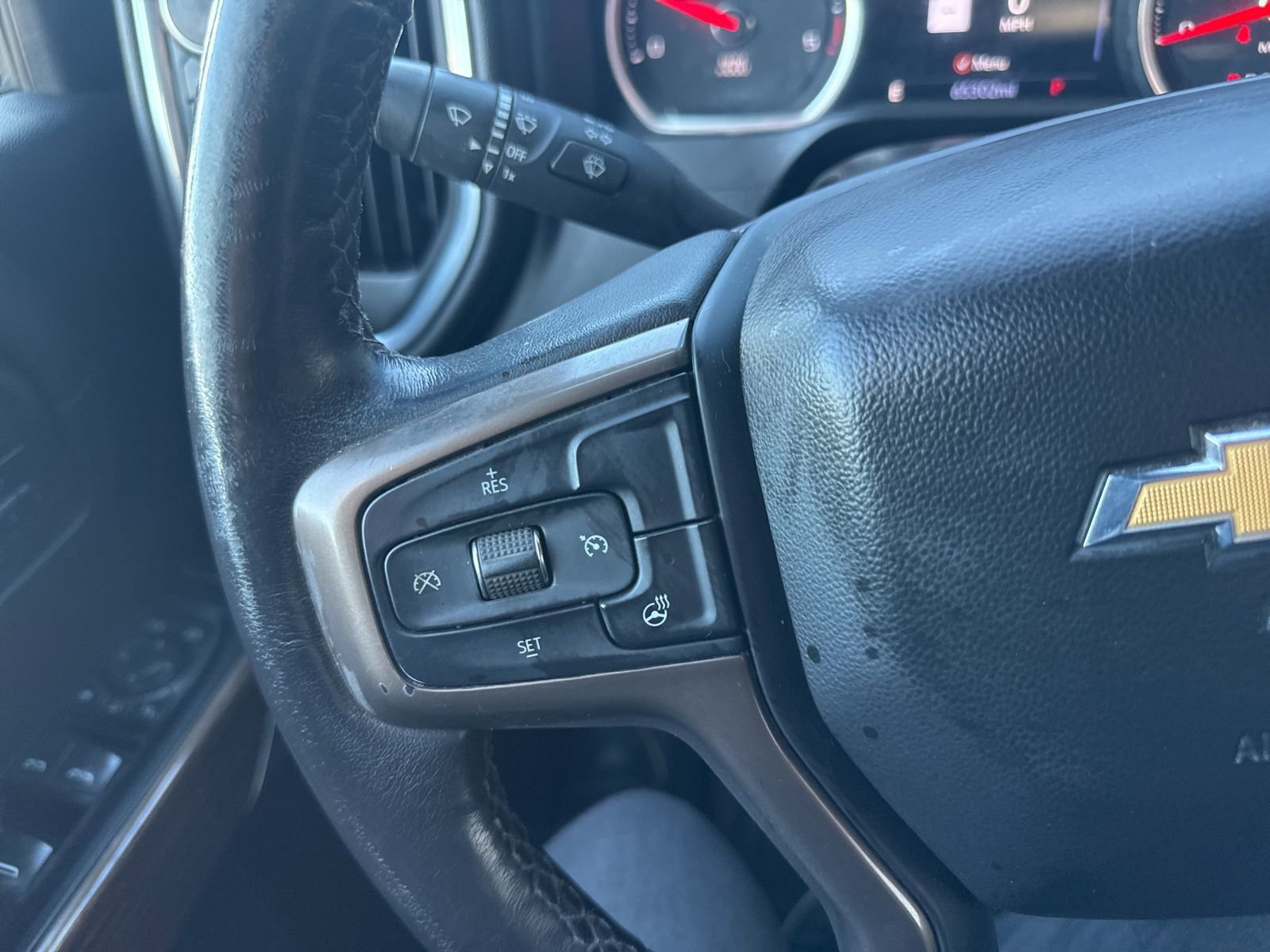 Used 2022 Chevrolet Silverado 3500 High Country image 32