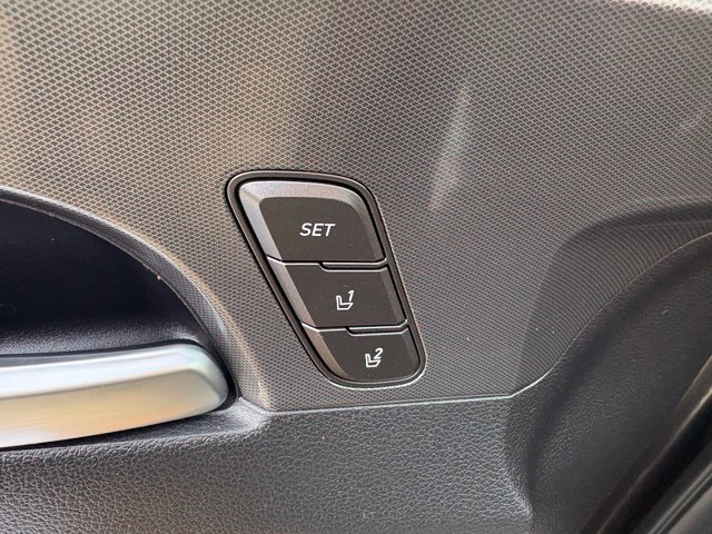 Used 2023 Hyundai Santa Fe Calligraphy AWD/4WD image 13