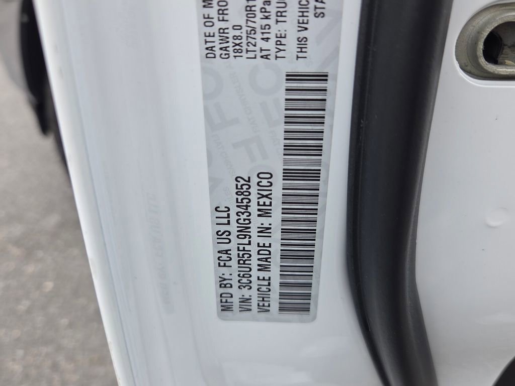 Used 2022 RAM 2500 Laramie AWD/4WD image 4