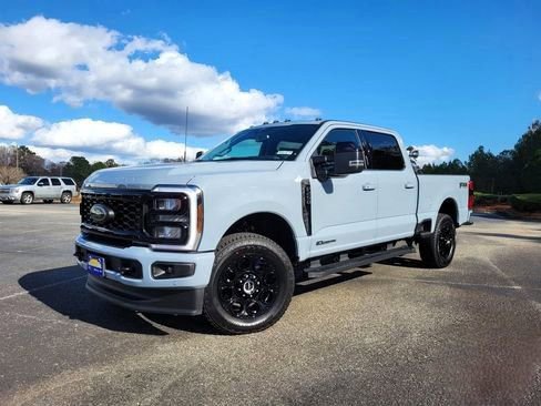 New 2026 Ford F250 Lariat image 4