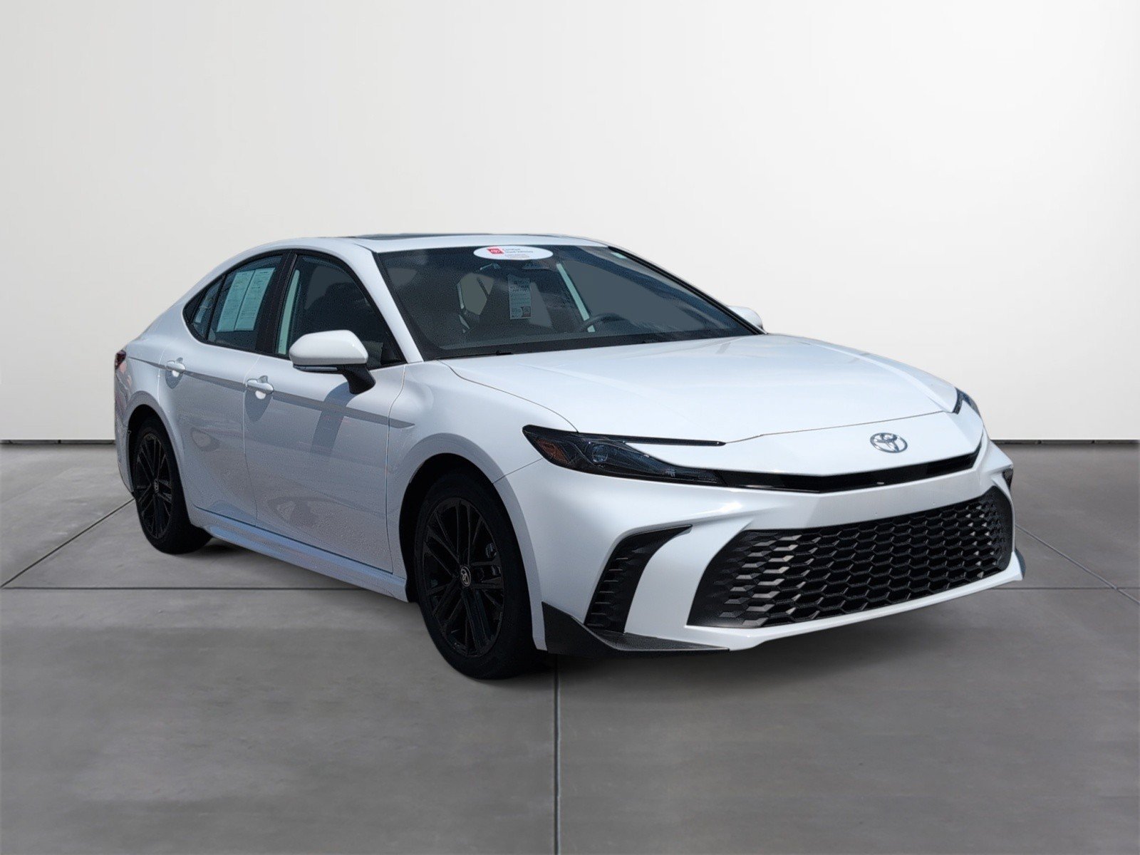 Used 2026 Toyota Camry SE w/ Convenience Package FWD image 7