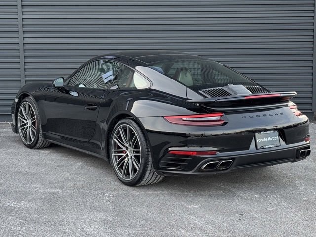 Used 2019 Porsche 911 Turbo image 3