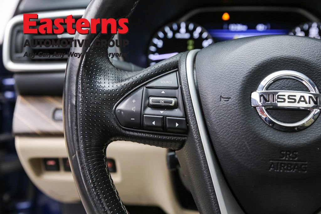 Used 2016 Nissan Maxima Platinum w/ Interior Lighting Package image 15