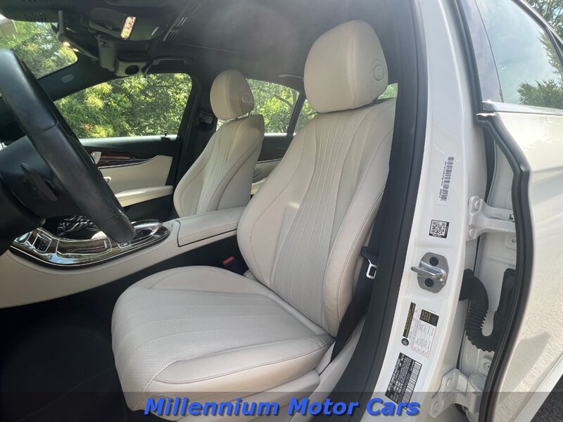 Used 2019 Mercedes-Benz E 300 4MATIC image 26