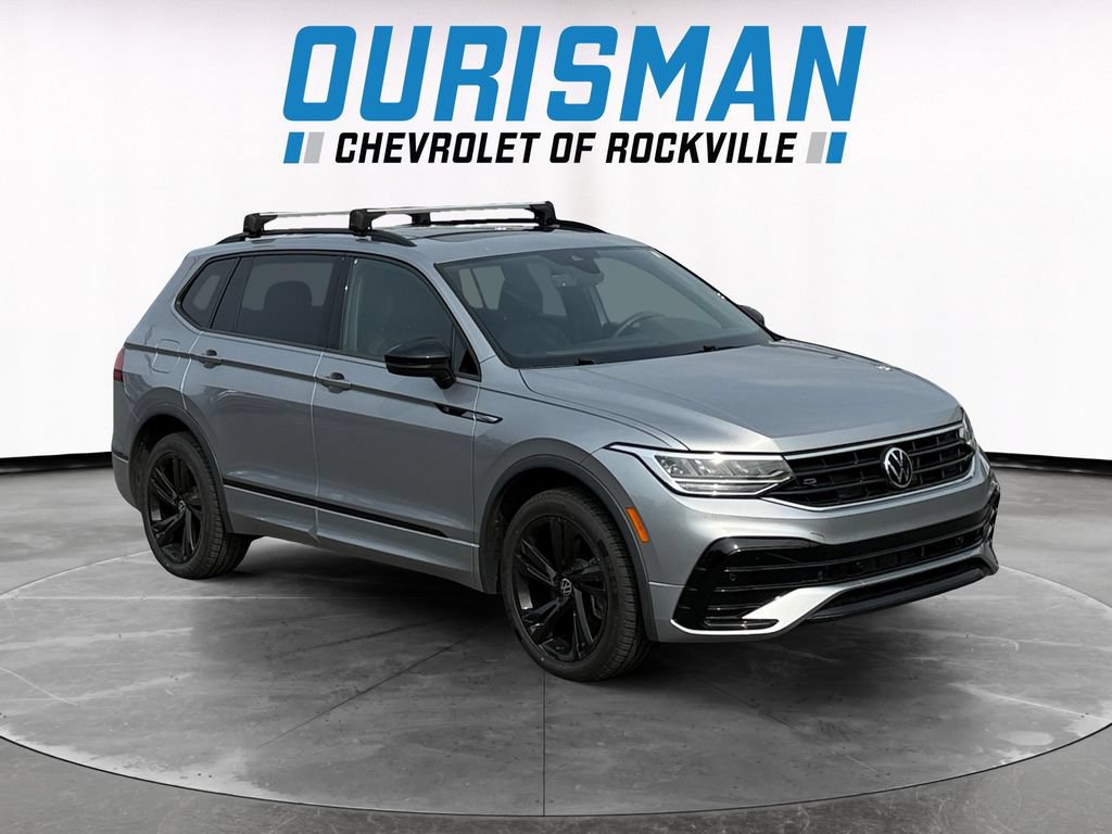 Used 2023 Volkswagen Tiguan SE R-Line